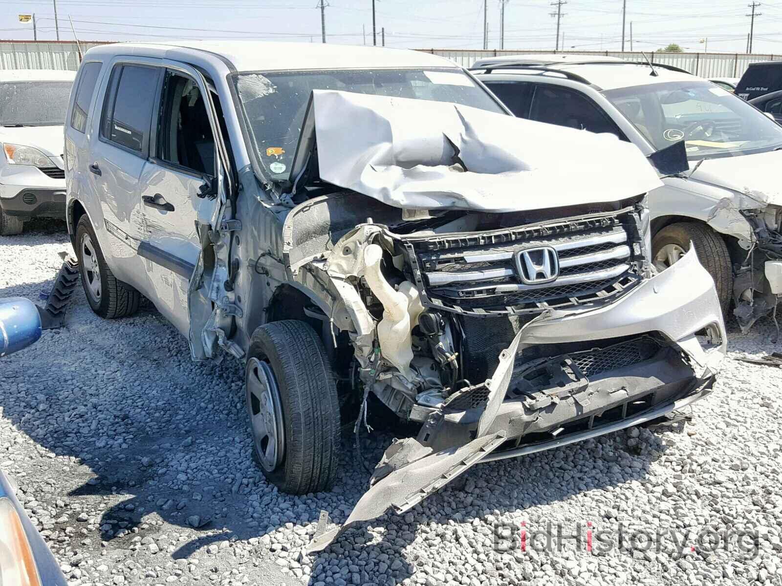 Photo 5FNYF3H20FB008828 - HONDA PILOT LX 2015