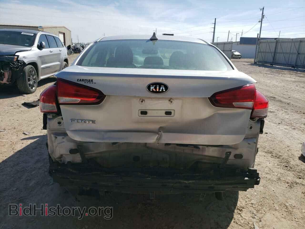 2017 KIA FORTE - VIN: 3KPFK4A75HE140362 - Фото 6