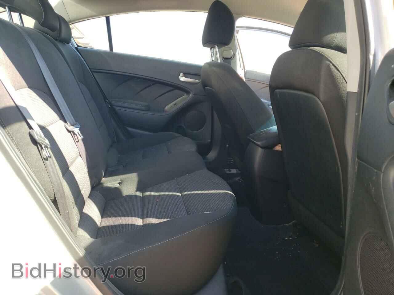 2017 KIA FORTE - VIN: 3KPFK4A75HE140362 - Фото 10
