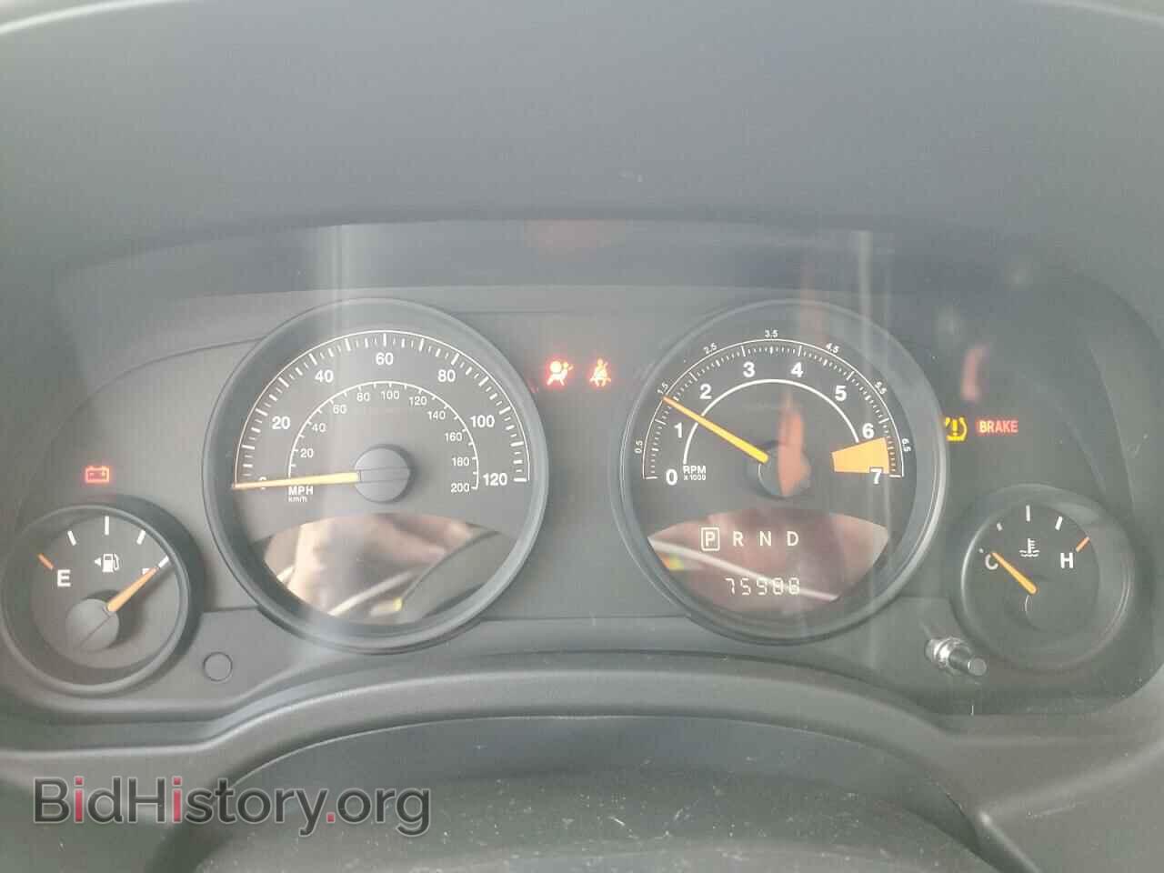 2016 JEEP COMPASS - VIN: 1C4NJDBB2GD734036 - Фото 9
