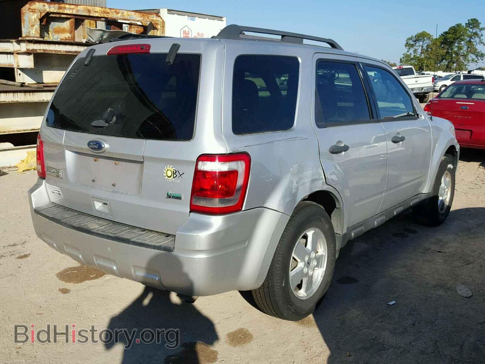 2011 FORD ESCAPE - VIN: 1FMCU9DG9BKC01752 - Фото 4