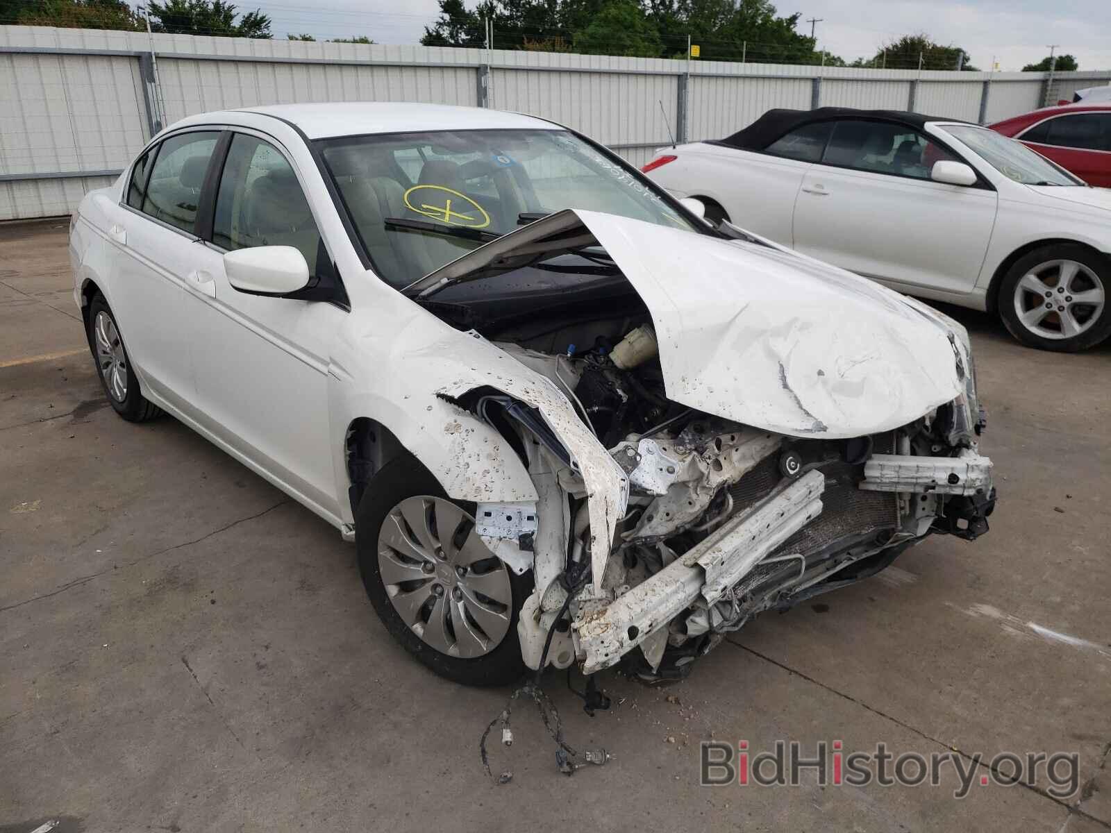 Photo 1HGCP2F39BA107942 - HONDA ACCORD 2011