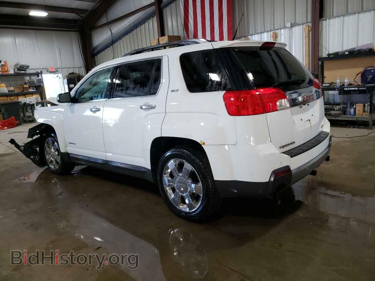 2011 GMC TERRAIN - VIN: 2CTFLXE55B6456525 - Photo 2