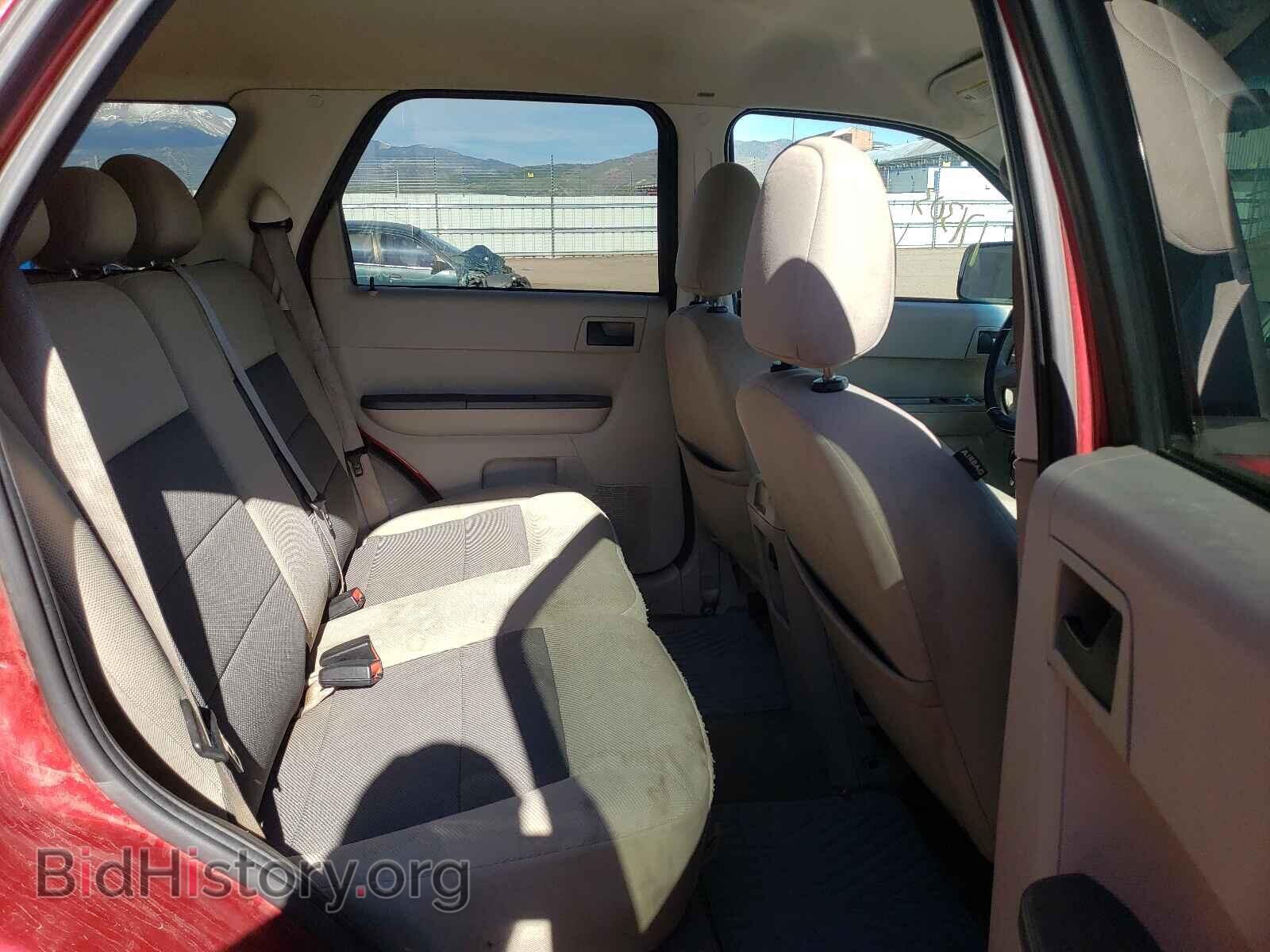 2008 FORD ESCAPE - VIN: 1FMCU93148KB02701 - Фото 6