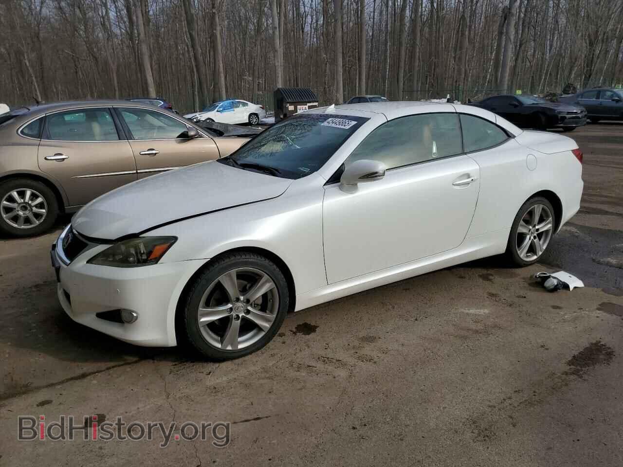 Фотография JTHFF2C29C2526037 - LEXUS IS 2012