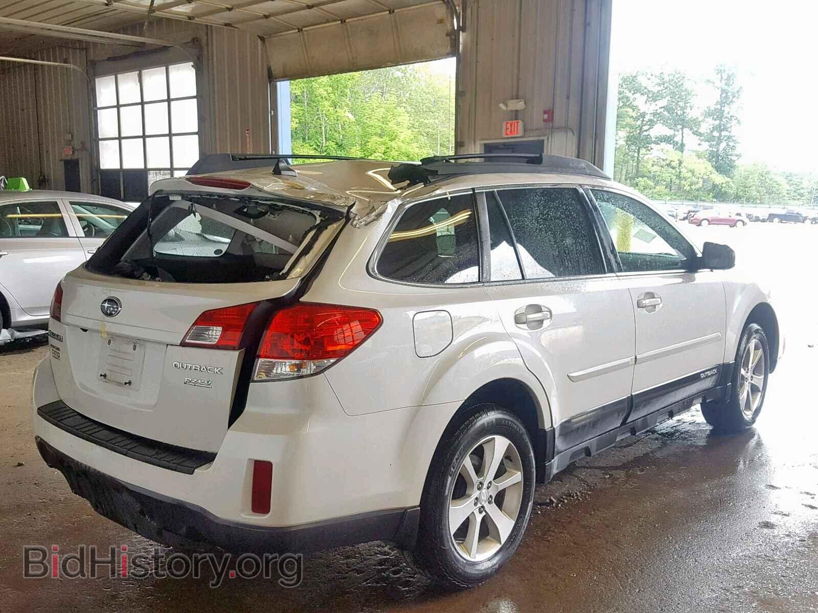 2014 SUBARU OUTBACK - VIN: 4S4BRBLC4E3302070 - Фото 4