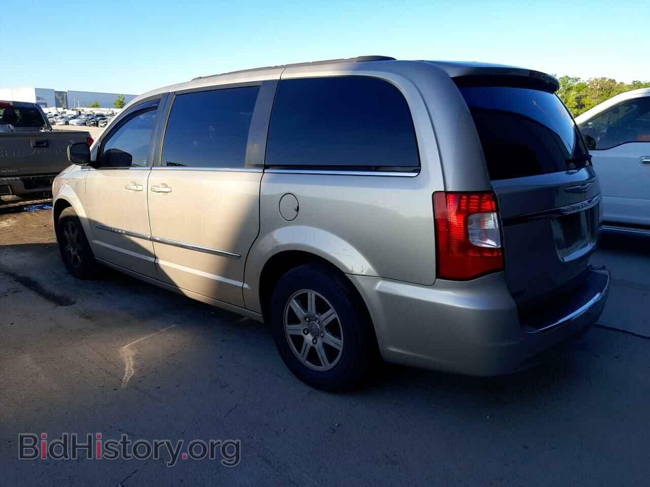 2013 CHRYSLER MINIVAN - VIN: 2C4RC1BG0DR555749 - Photo 2