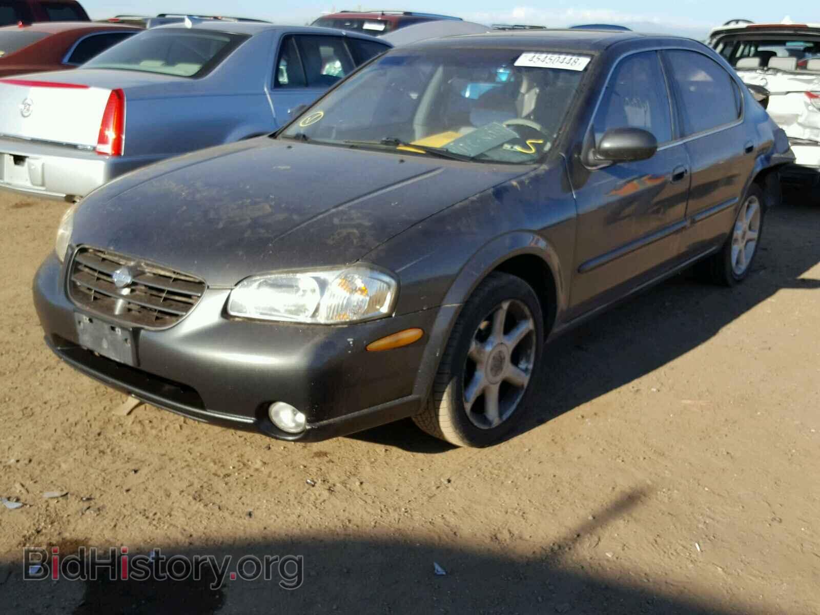 2000 NISSAN MAXIMA - VIN: JN1CA31D2YT523045 - Photo 2