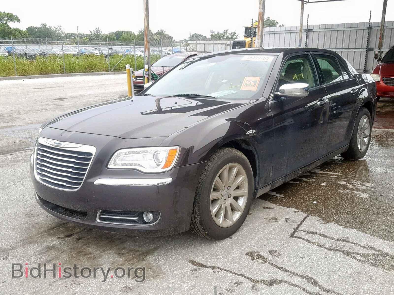 2012 CHRYSLER 300 - VIN: 2C3CCACG6CH213719 - Фото 2
