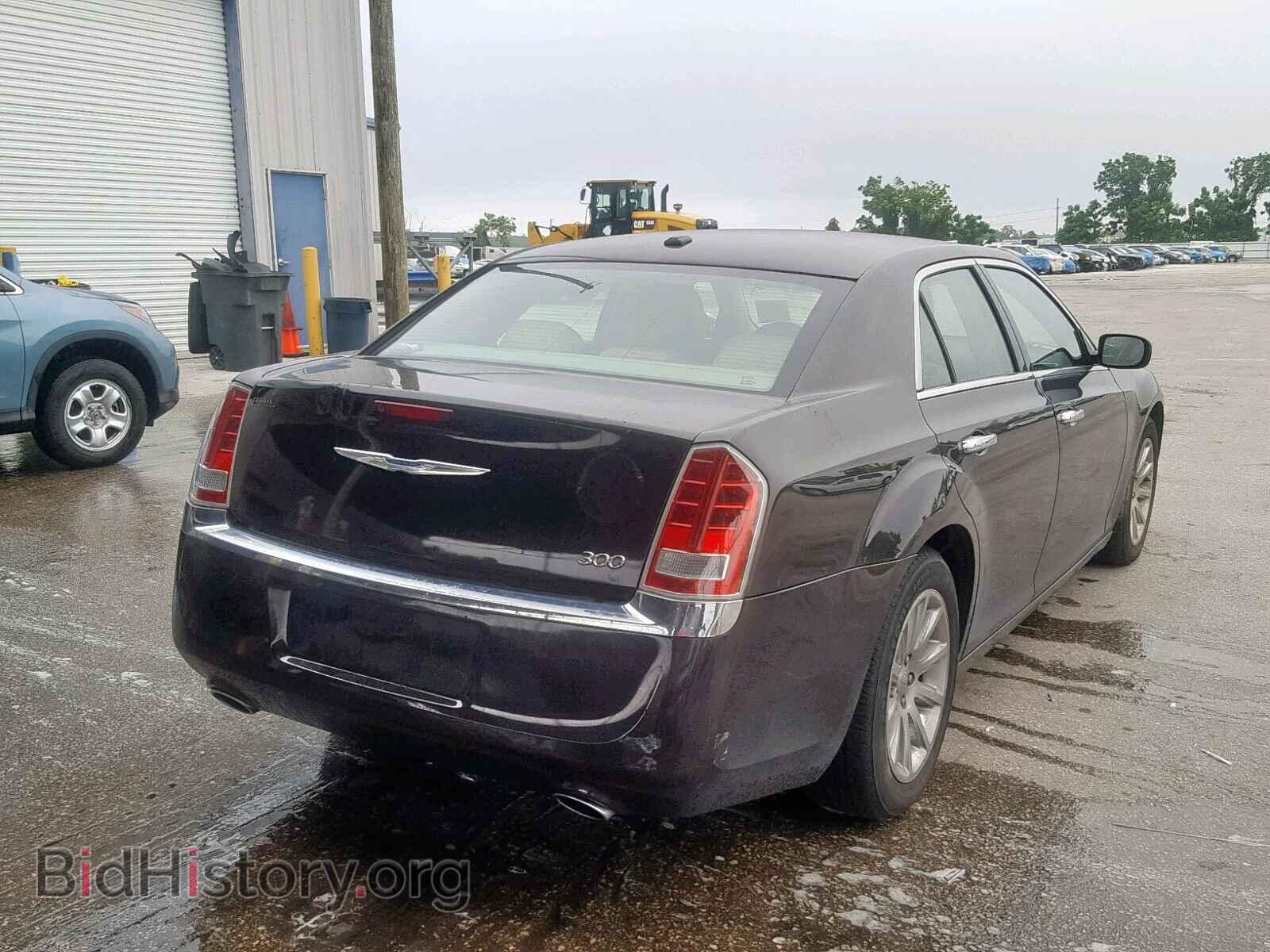 2012 CHRYSLER 300 - VIN: 2C3CCACG6CH213719 - Фото 4