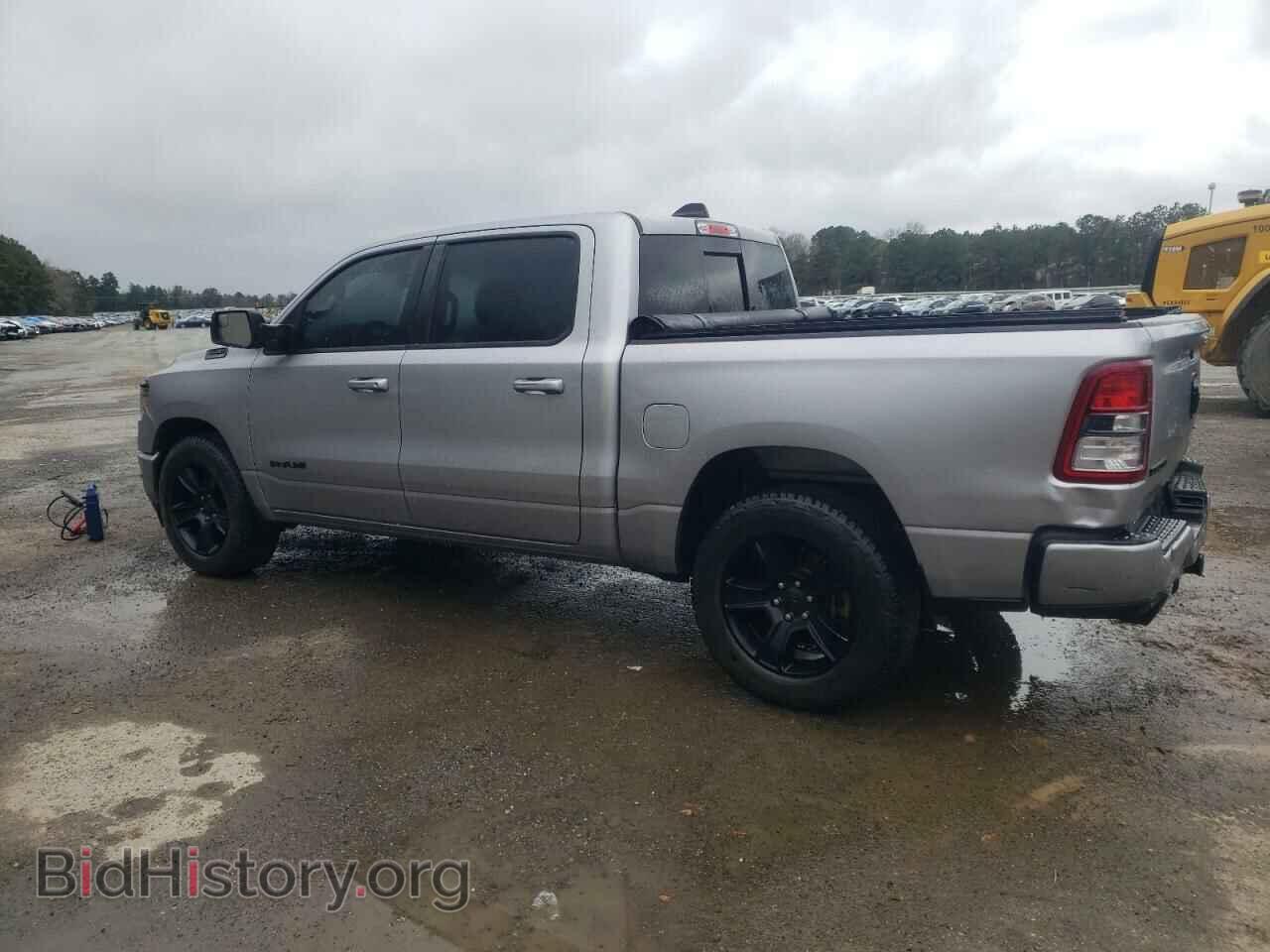 2021 RAM 1500 - VIN: 1C6SRFFT5MN569526 - Фото 2
