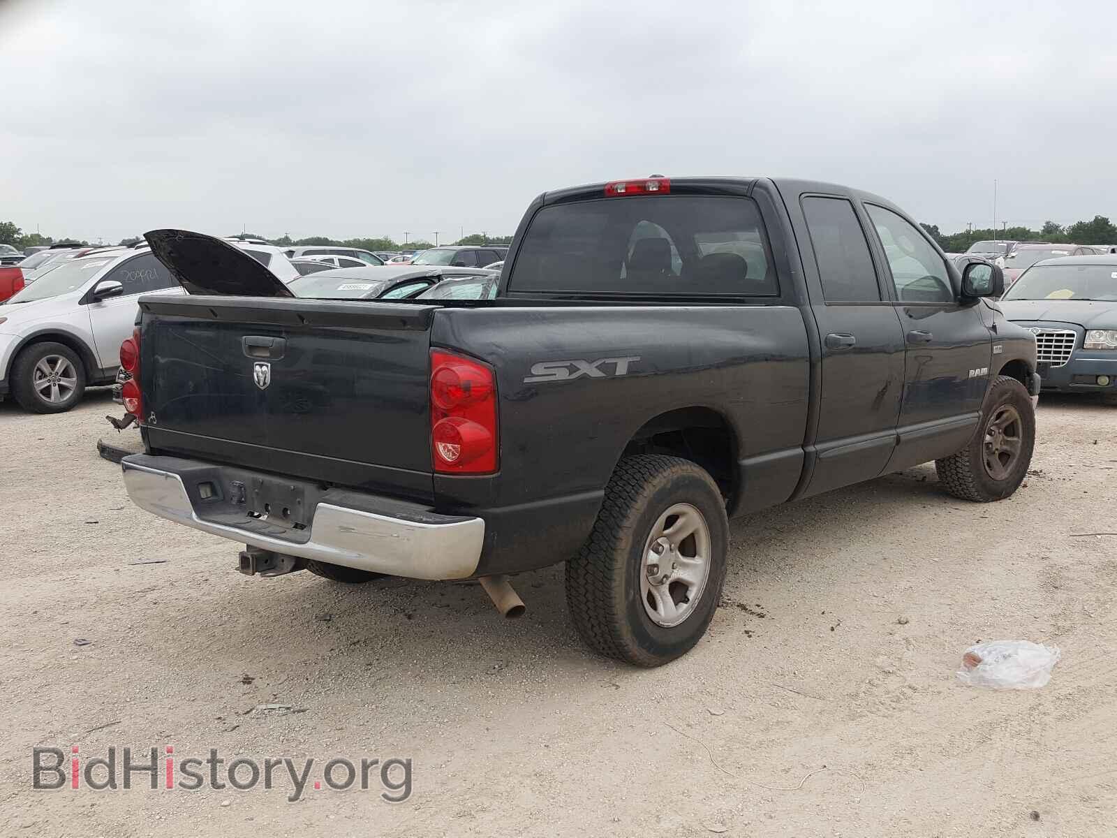 2008 DODGE RAM 1500 - VIN: 1D7HA18258J191499 - Фото 4