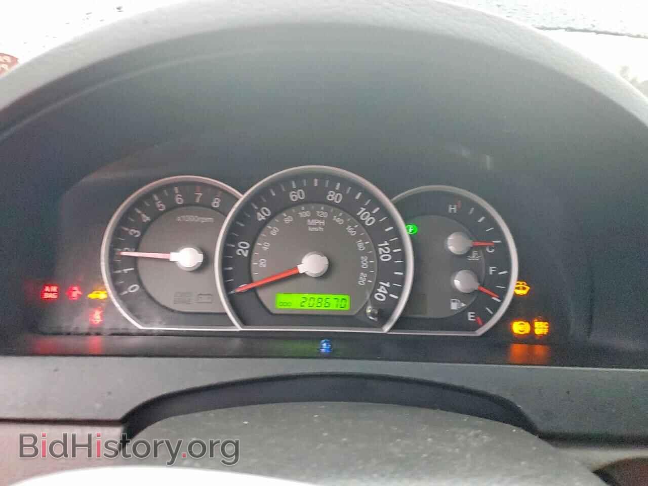 2007 KIA SORENTO - VIN: KNDJD736475712848 - Фото 9