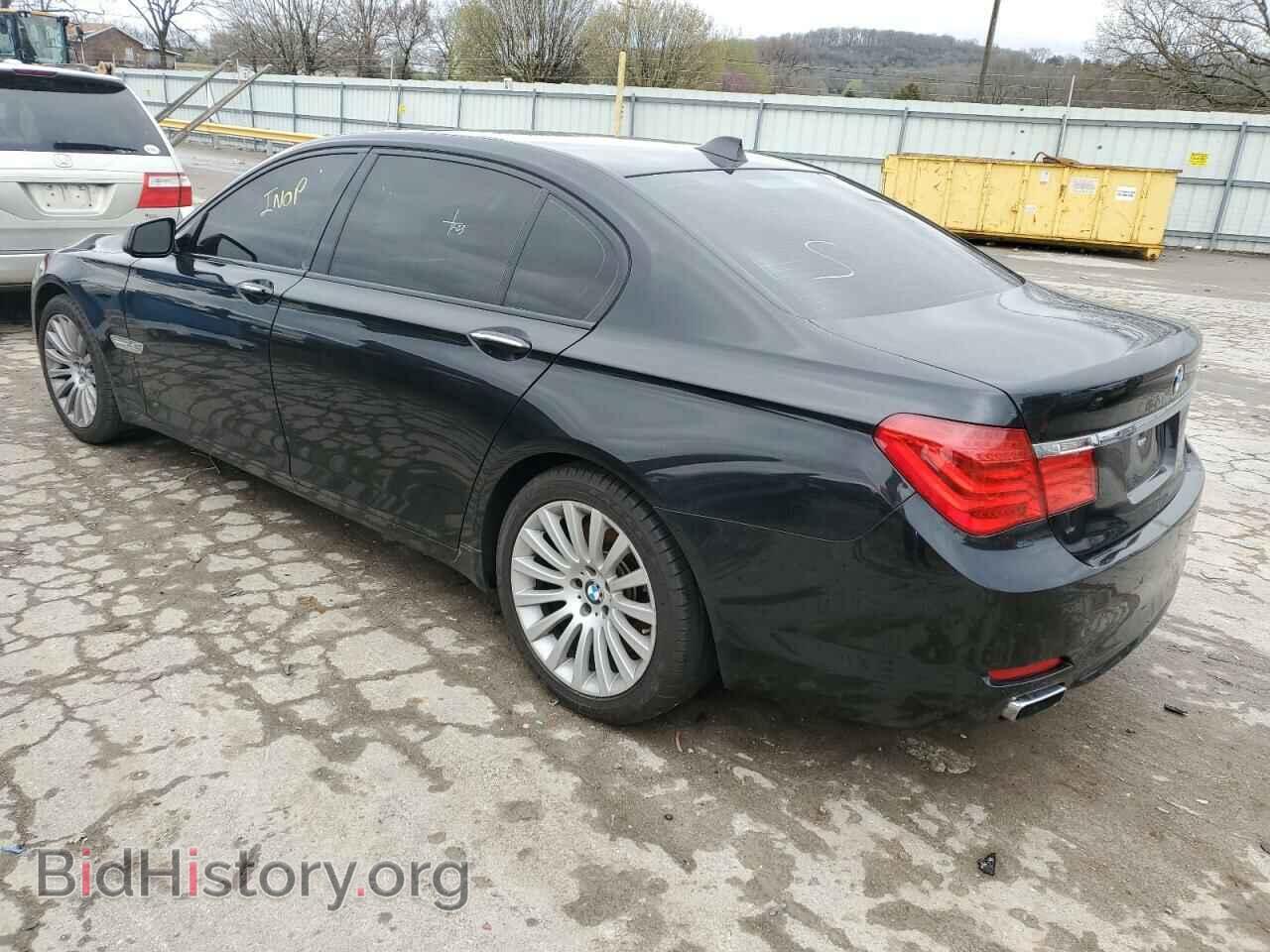 2012 BMW 7 SERIES - VIN: WBAKC8C52CC437763 - Фото 2