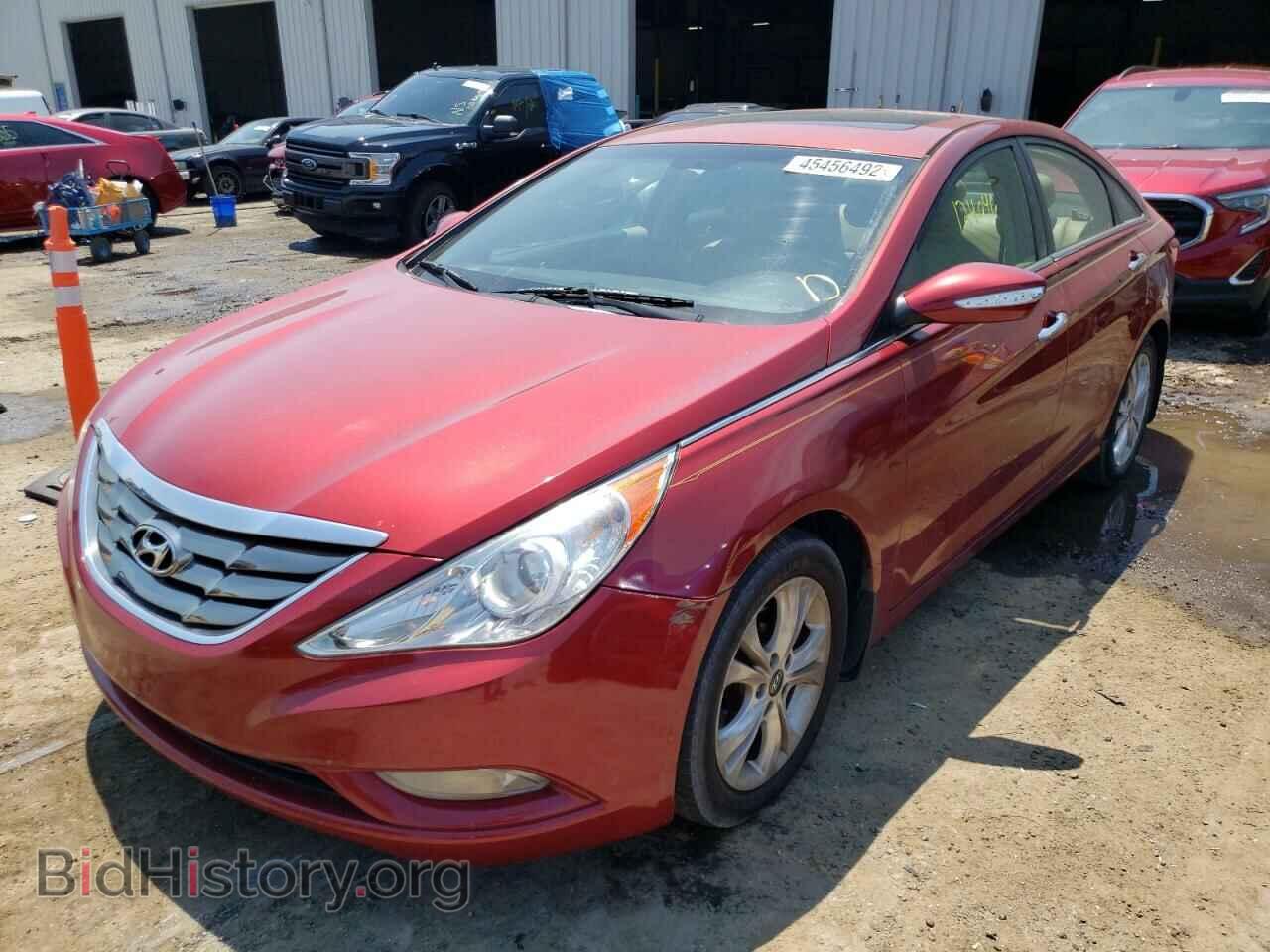 2013 HYUNDAI SONATA - VIN: 5NPEC4AC7DH577307 - Фото 2