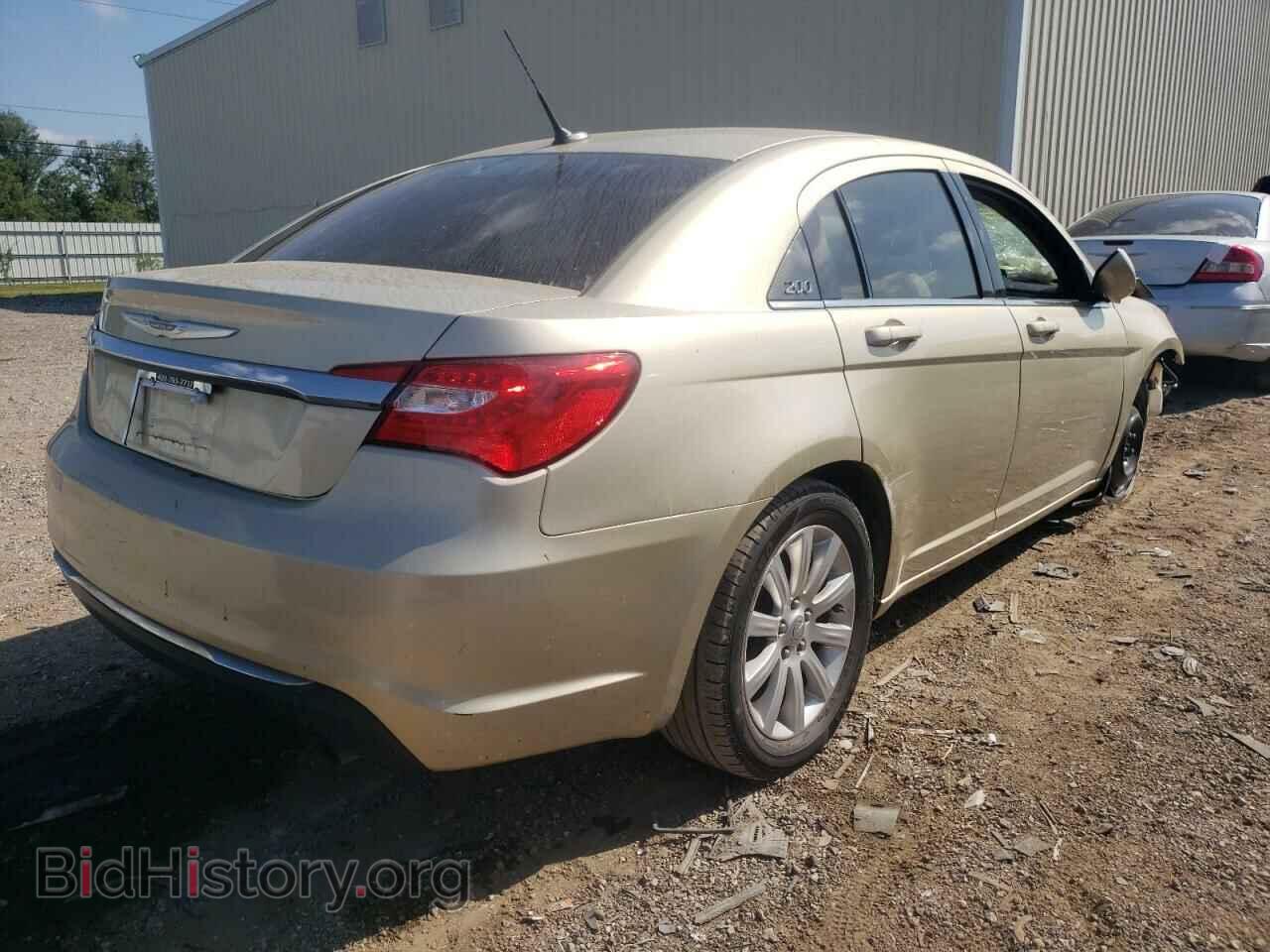 2011 CHRYSLER 200 - VIN: 1C3BC1FB1BN531233 - Фото 4