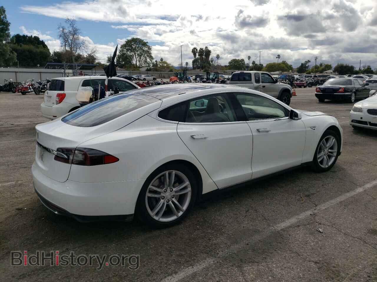2013 TESLA MODEL S - VIN: 5YJSA1CN5DFP06178 - Photo 3