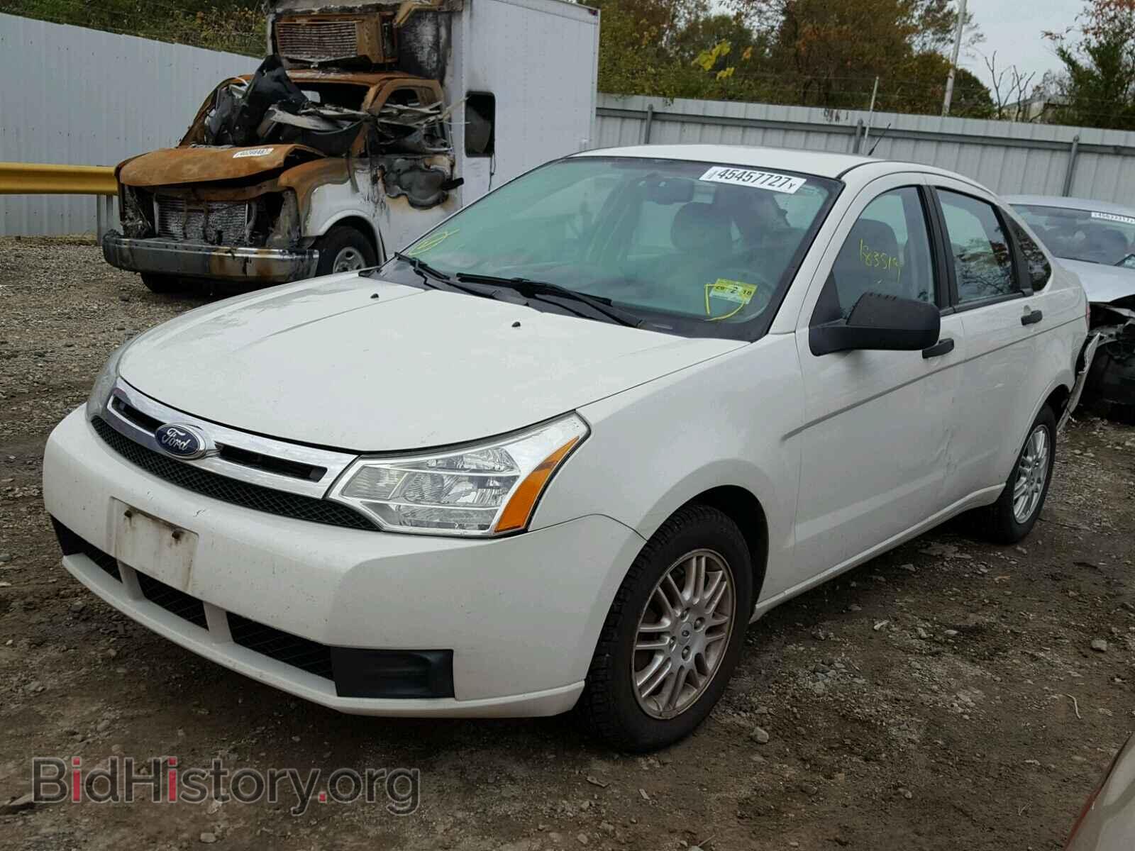 2011 FORD FOCUS - VIN: 1FAHP3FN9BW157695 - Фото 2