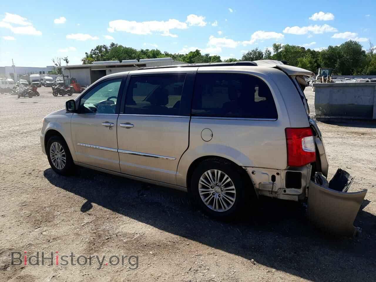 2013 CHRYSLER MINIVAN - VIN: 2C4RC1CGXDR682765 - Photo 2
