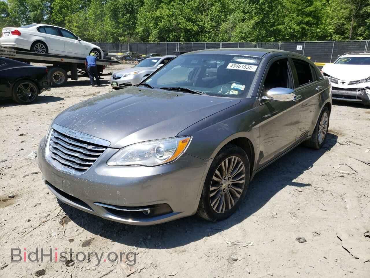 2012 CHRYSLER 200 - VIN: 1C3CCBCBXCN305563 - Фото 2