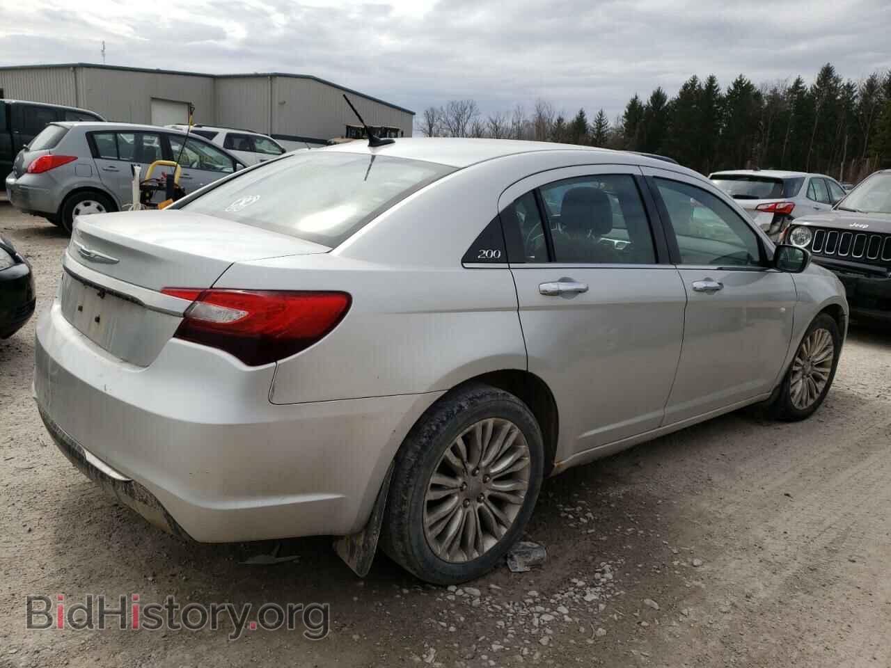 2012 CHRYSLER 200 - VIN: 1C3CCBCG8CN113232 - Фото 3