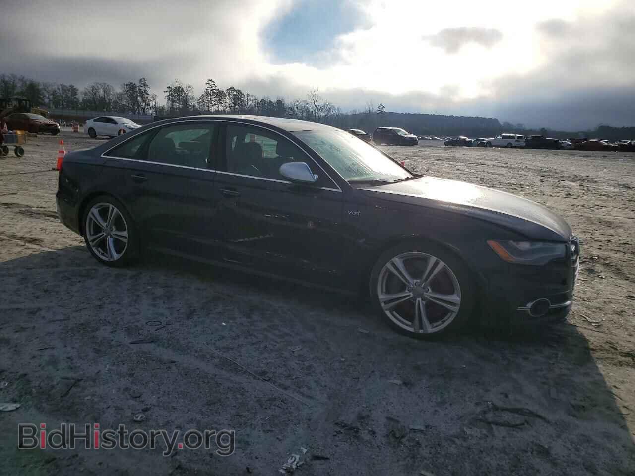 2013 AUDI S6/RS6 - VIN: WAUJ2BFC2DN098207 - Фото 4