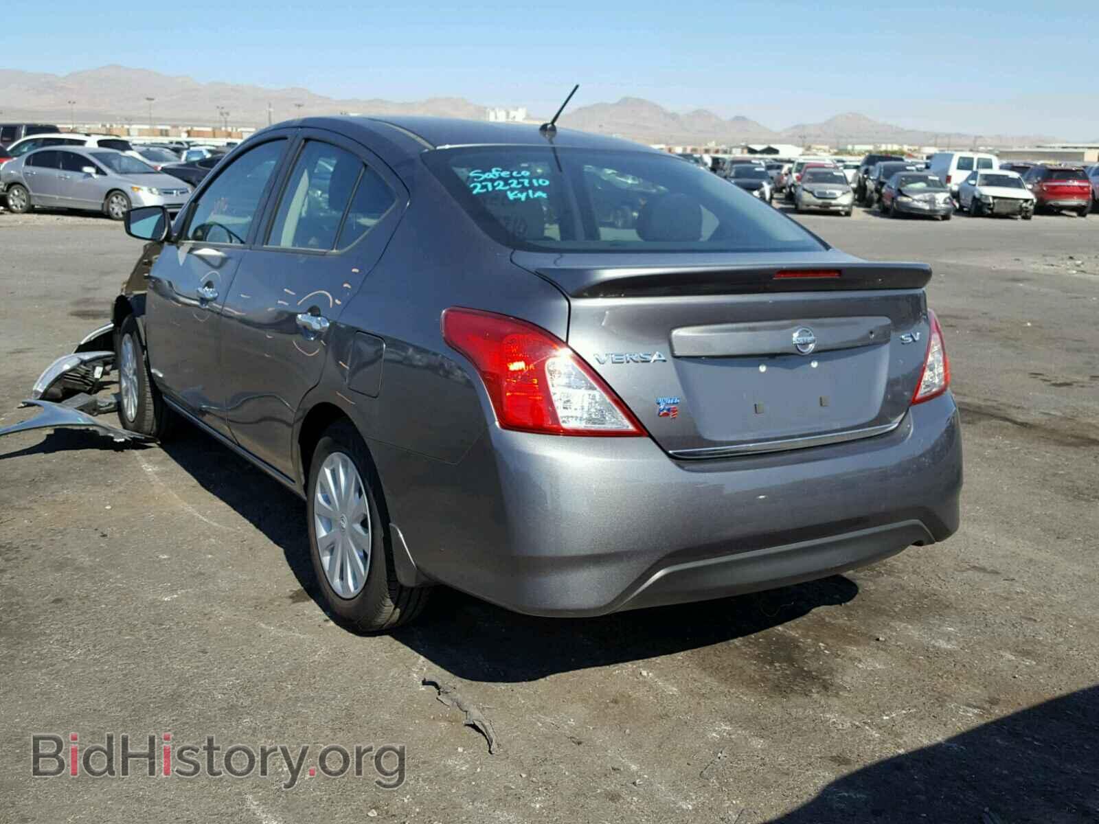2017 NISSAN VERSA - VIN: 3N1CN7APXHL806643 - Фото 3