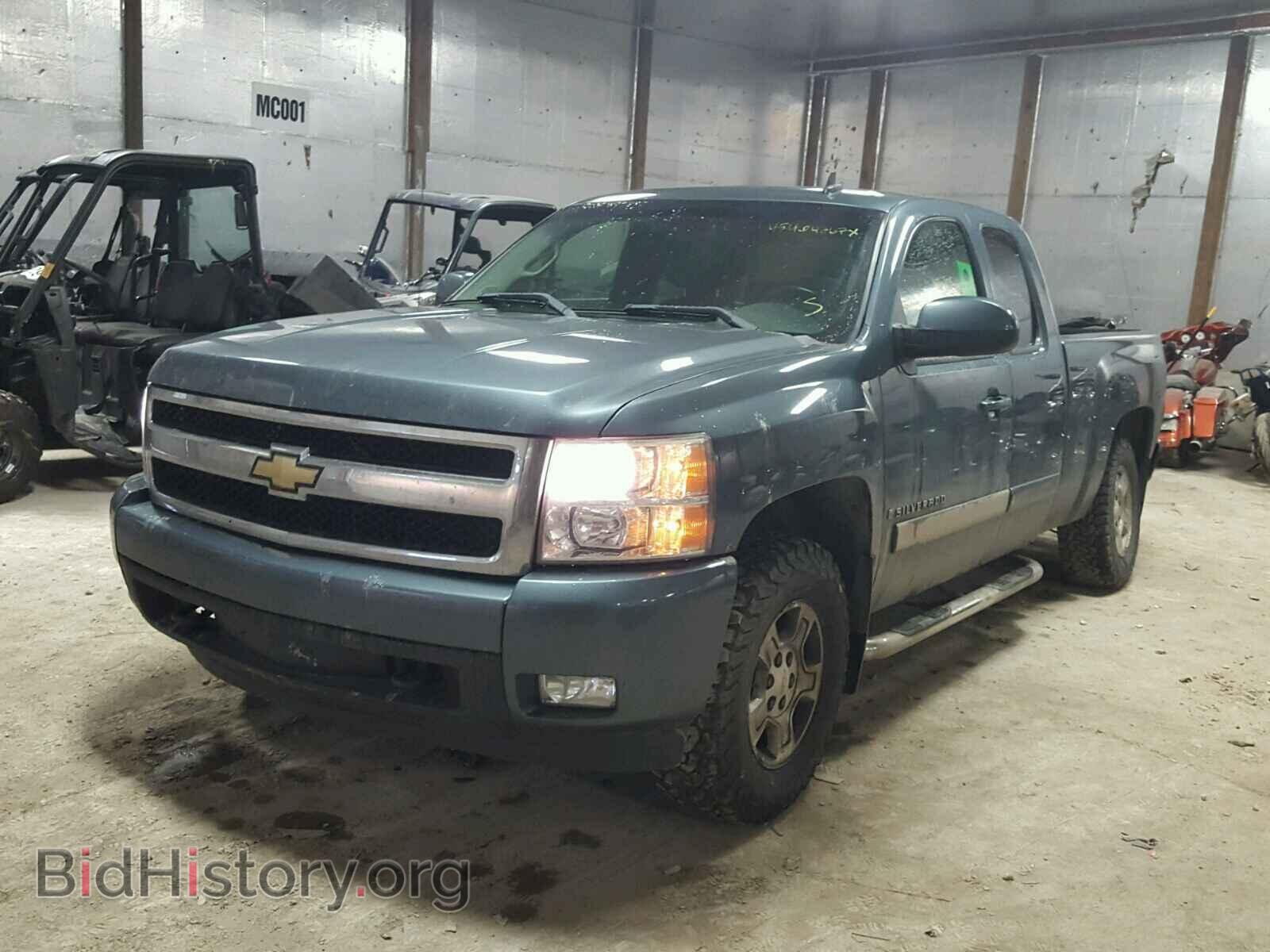 2008 CHEVROLET SILVERADO - VIN: 2GCEK19J281119301 - Фото 2