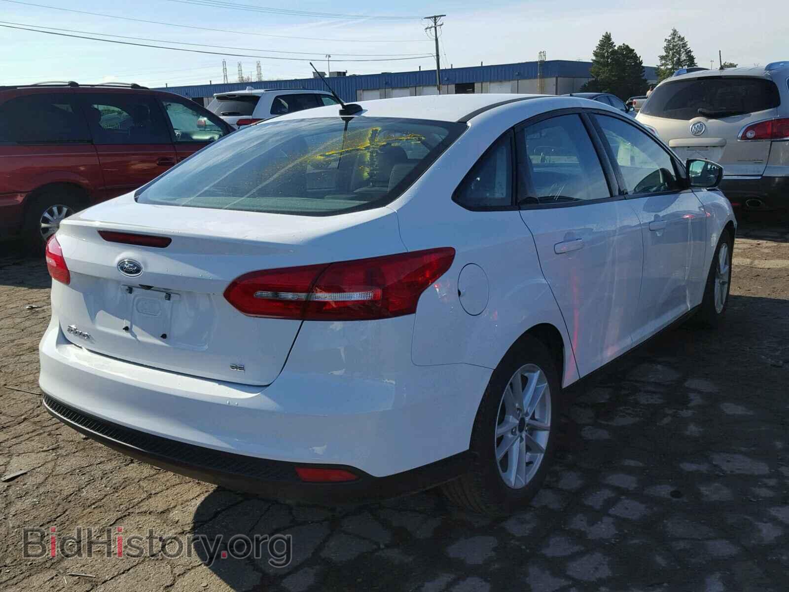 2017 FORD FOCUS - VIN: 1FADP3F27HL271466 - Photo 4