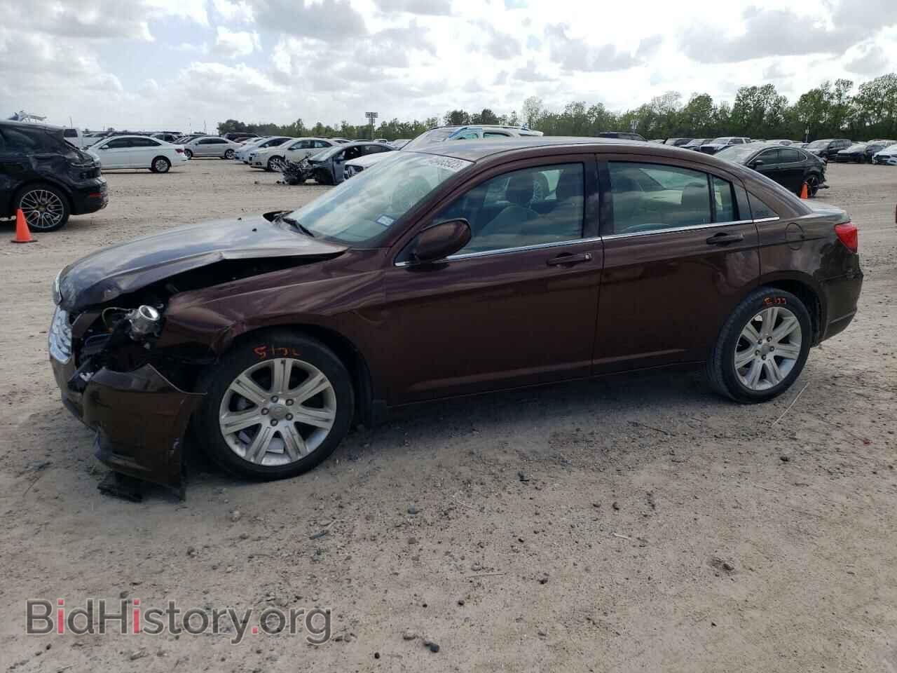 Photo 1C3CCBBB2DN592495 - CHRYSLER 200 2013