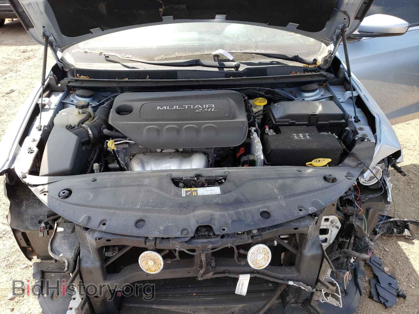 2015 CHRYSLER 200 - VIN: 1C3CCCAB1FN712538 - Фото 7