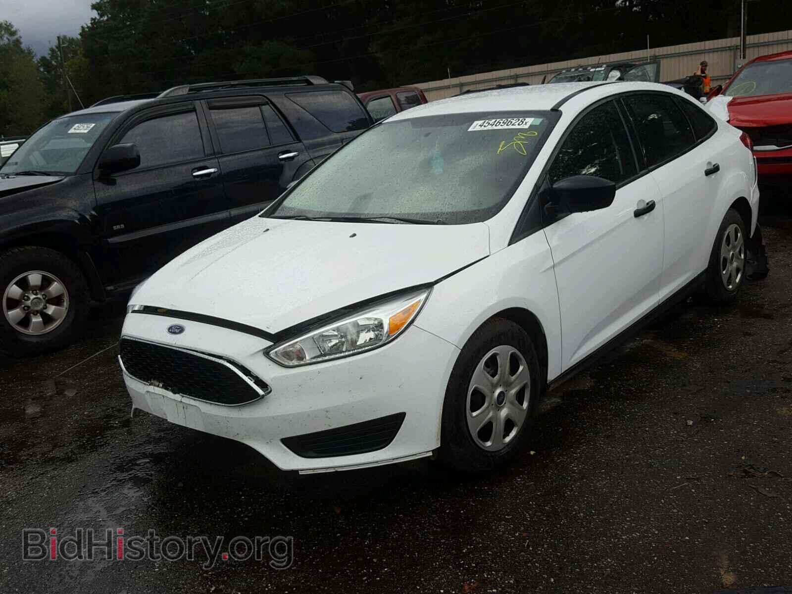 2017 FORD FOCUS - VIN: 1FADP3E24HL282300 - Photo 2