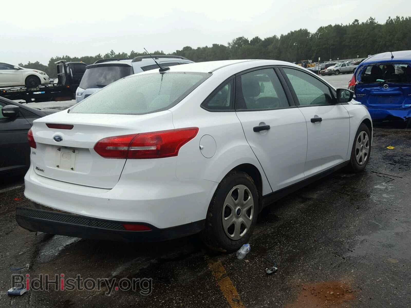 2017 FORD FOCUS - VIN: 1FADP3E24HL282300 - Photo 4