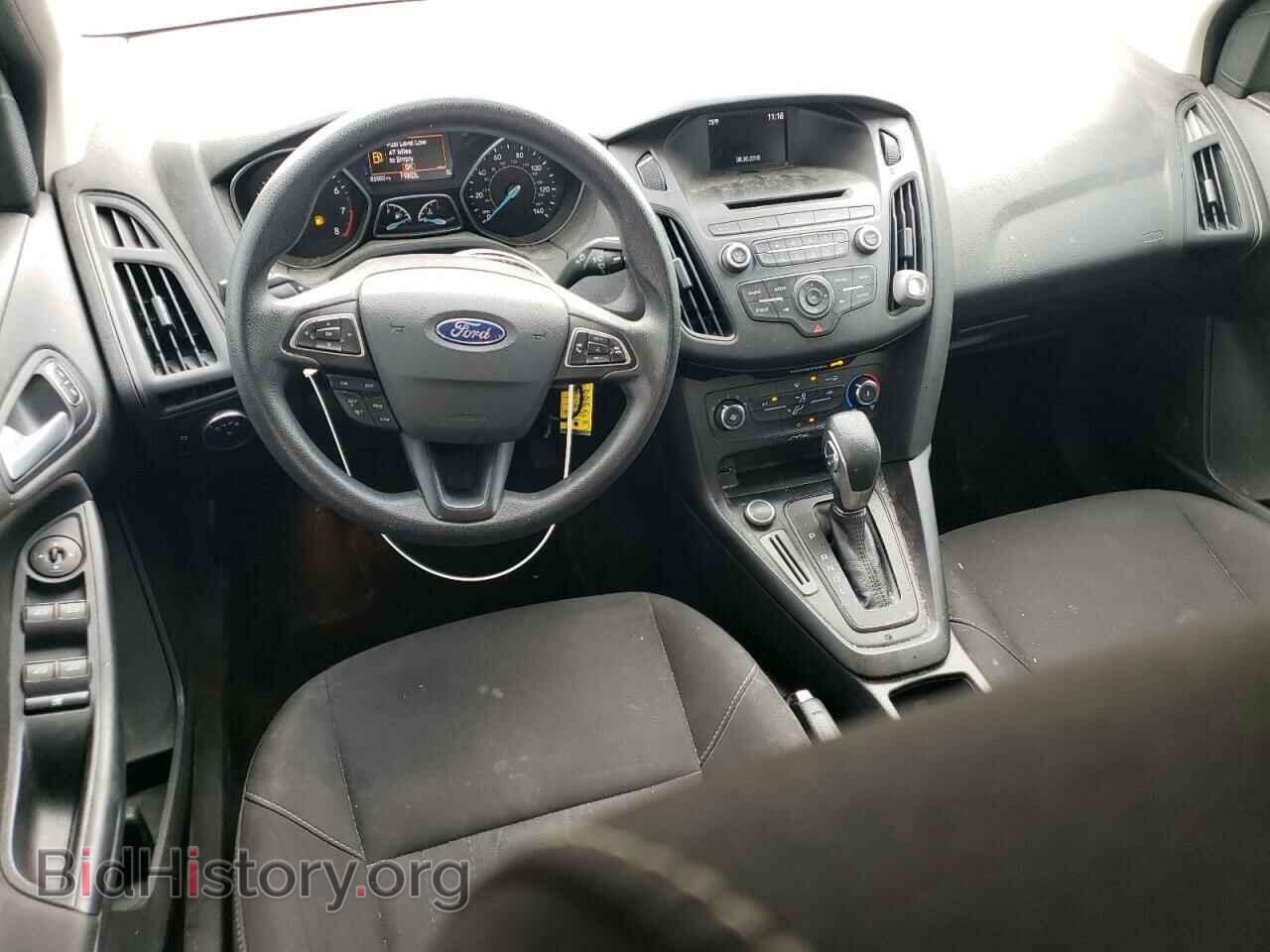 2017 FORD FOCUS - VIN: 1FADP3F27HL302196 - Photo 8