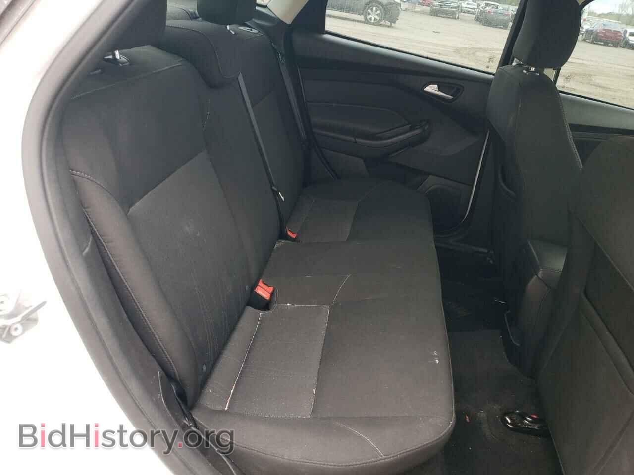 2017 FORD FOCUS - VIN: 1FADP3F27HL302196 - Photo 10