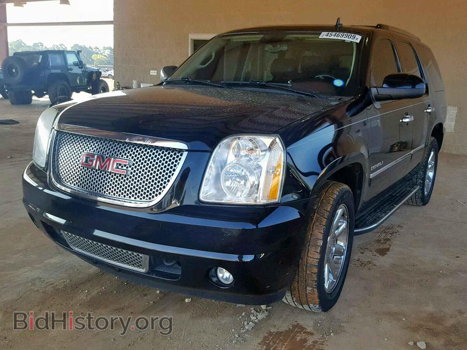 2012 GMC YUKON DENA - VIN: 1GKS1EEF0CR190015 - Фото 2