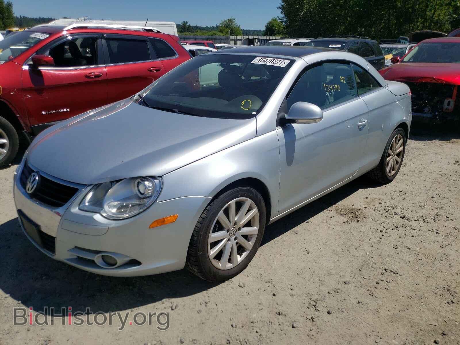 2007 VOLKSWAGEN EOS - VIN: WVWFA71F37V030125 - Фото 2