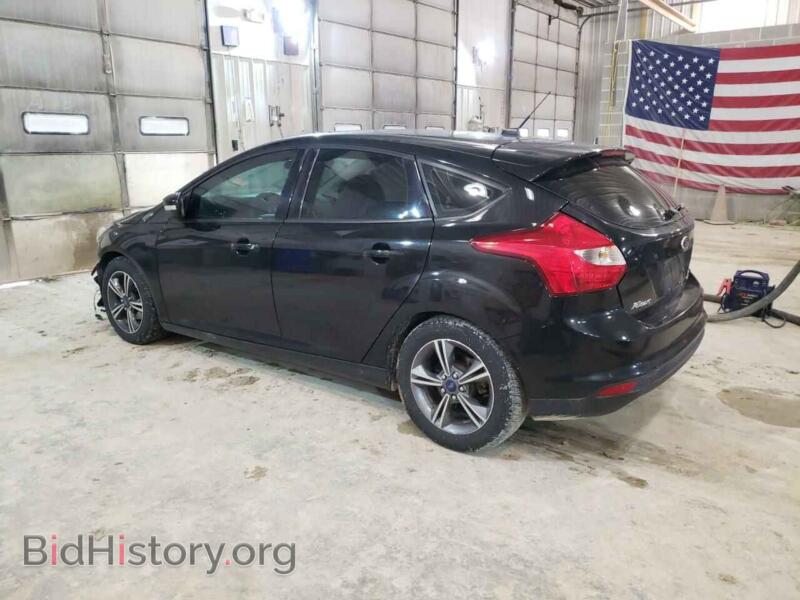 2014 Ford FOCUS (VIN 1FADP3K20EL461112) — фото 2 из 12