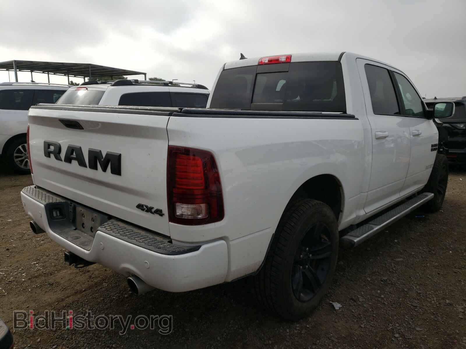 2017 RAM 1500 - VIN: 1C6RR7MT8HS674351 - Photo 4