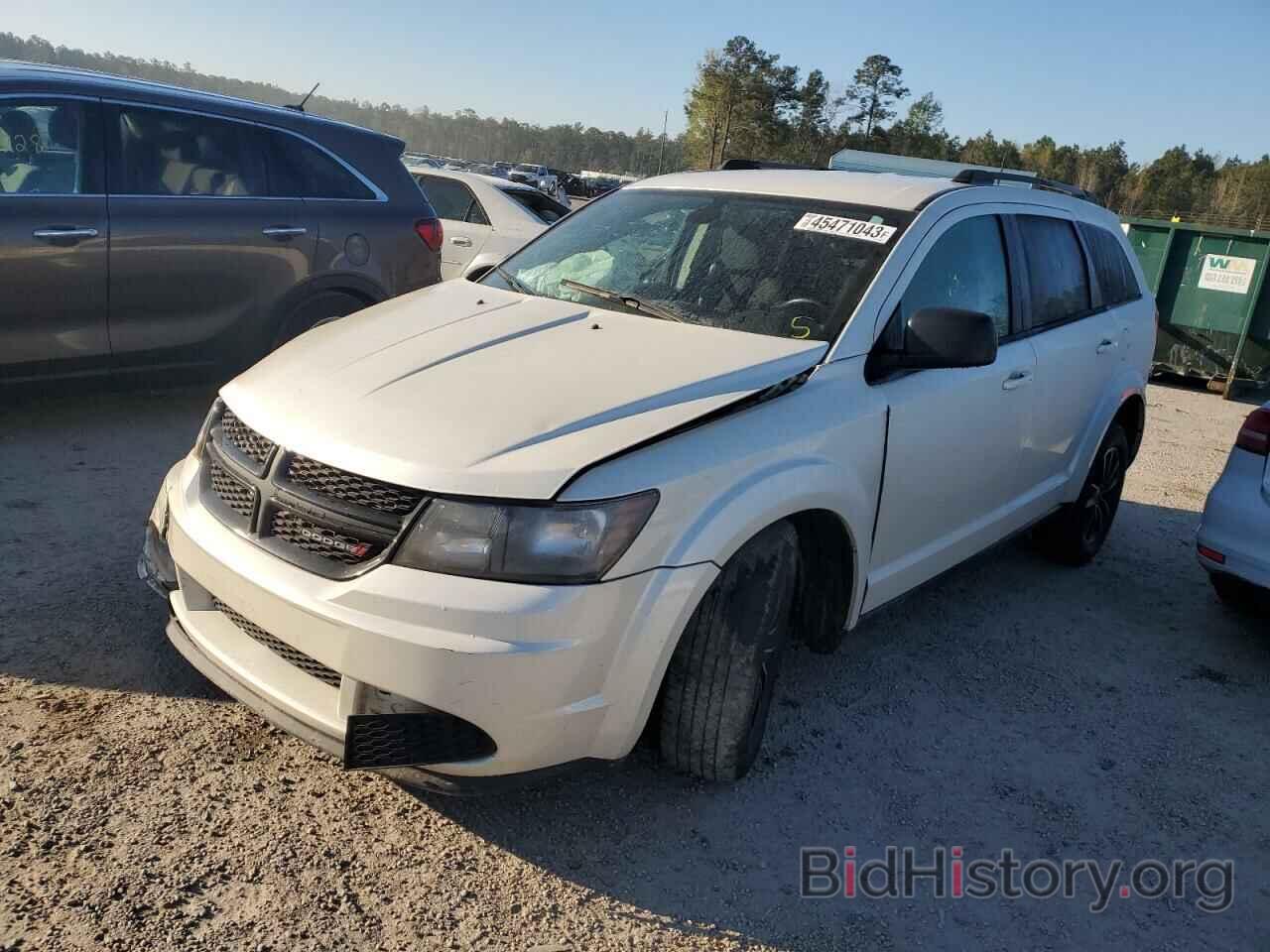 Photo 3C4PDCAB1JT439572 - DODGE JOURNEY 2018