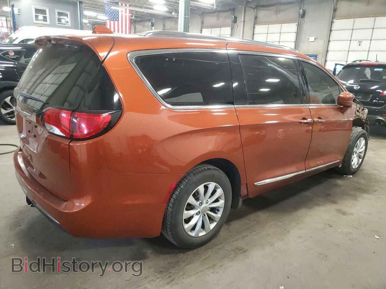 2018 CHRYSLER PACIFICA - VIN: 2C4RC1BG9JR155152 - Фото 3