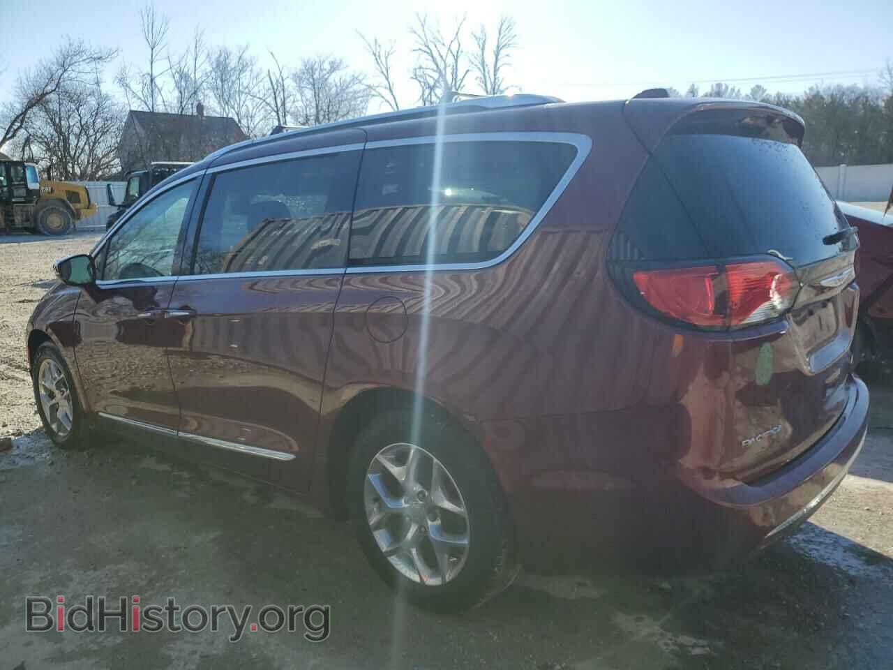 2018 CHRYSLER PACIFICA - VIN: 2C4RC1GG4JR186821 - Photo 2