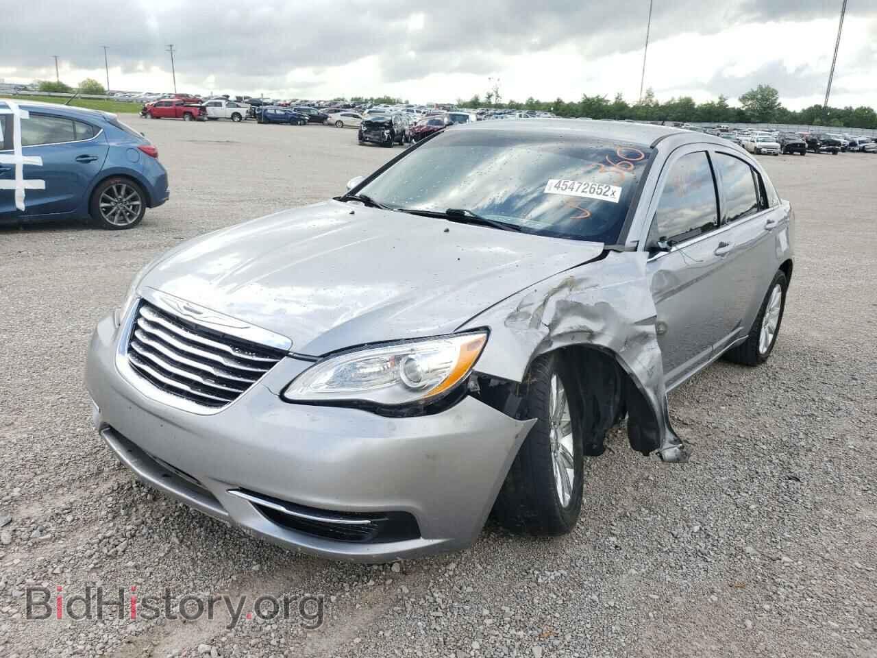 2013 CHRYSLER 200 - VIN: 1C3CCBBB2DN727975 - Фото 2