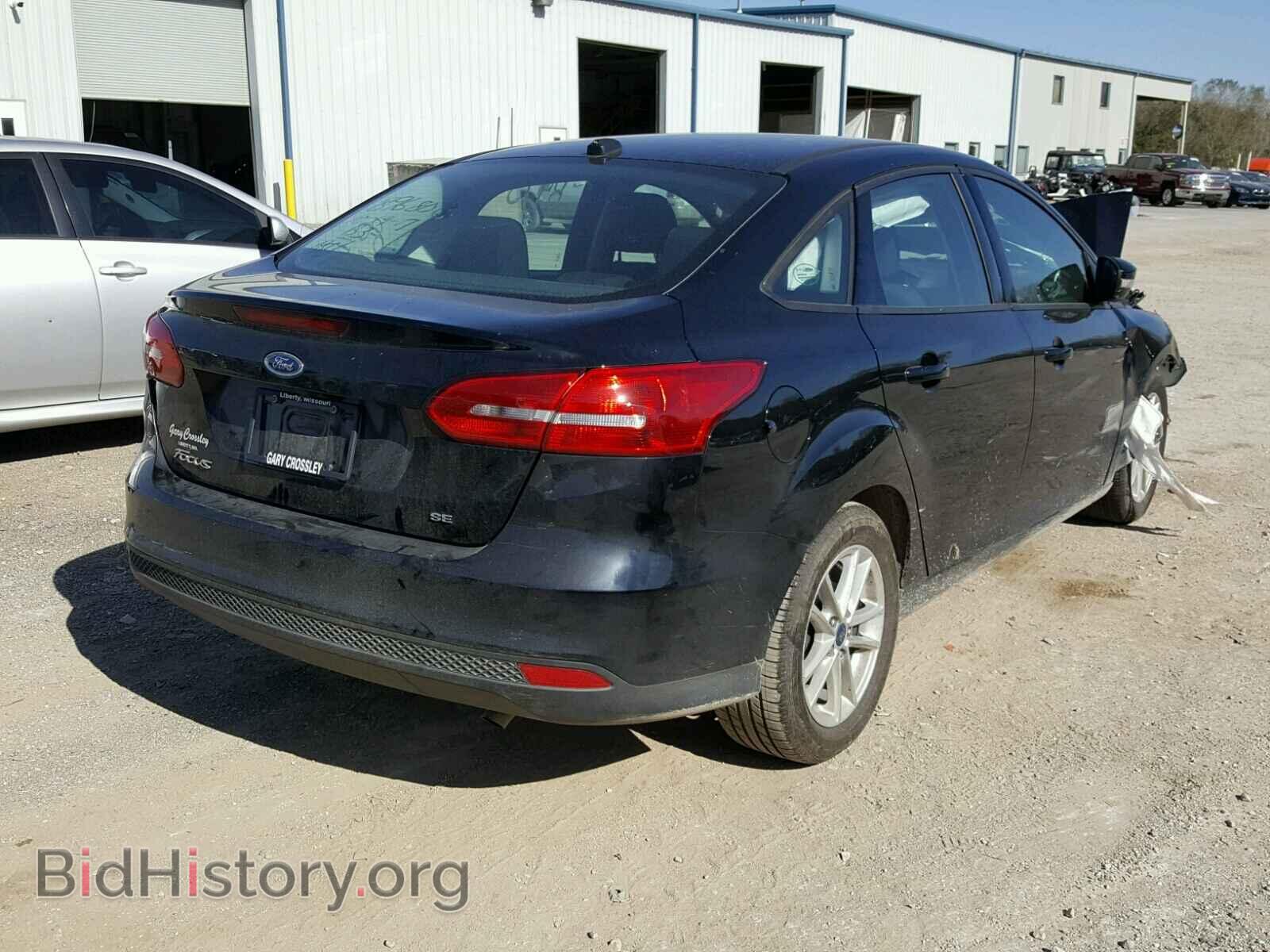 2017 FORD FOCUS - VIN: 1FADP3F24HL205196 - Photo 4