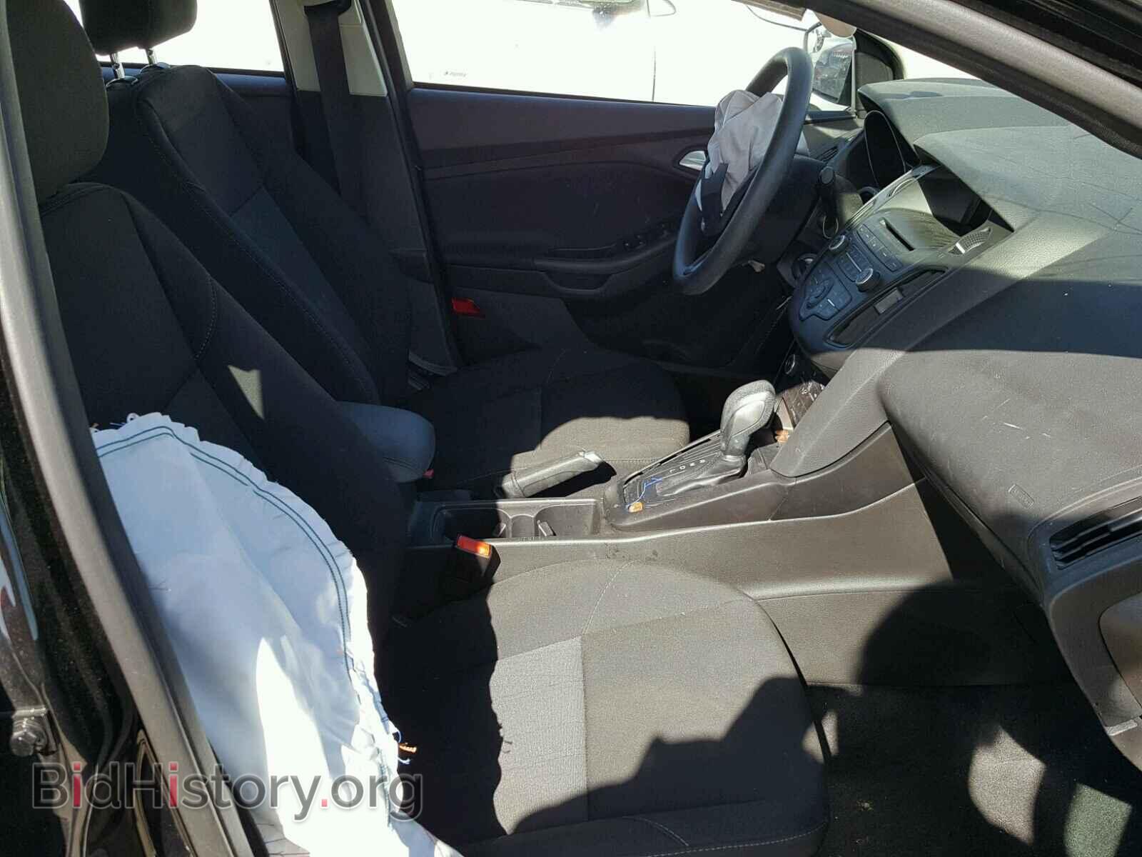 2017 FORD FOCUS - VIN: 1FADP3F24HL205196 - Photo 5