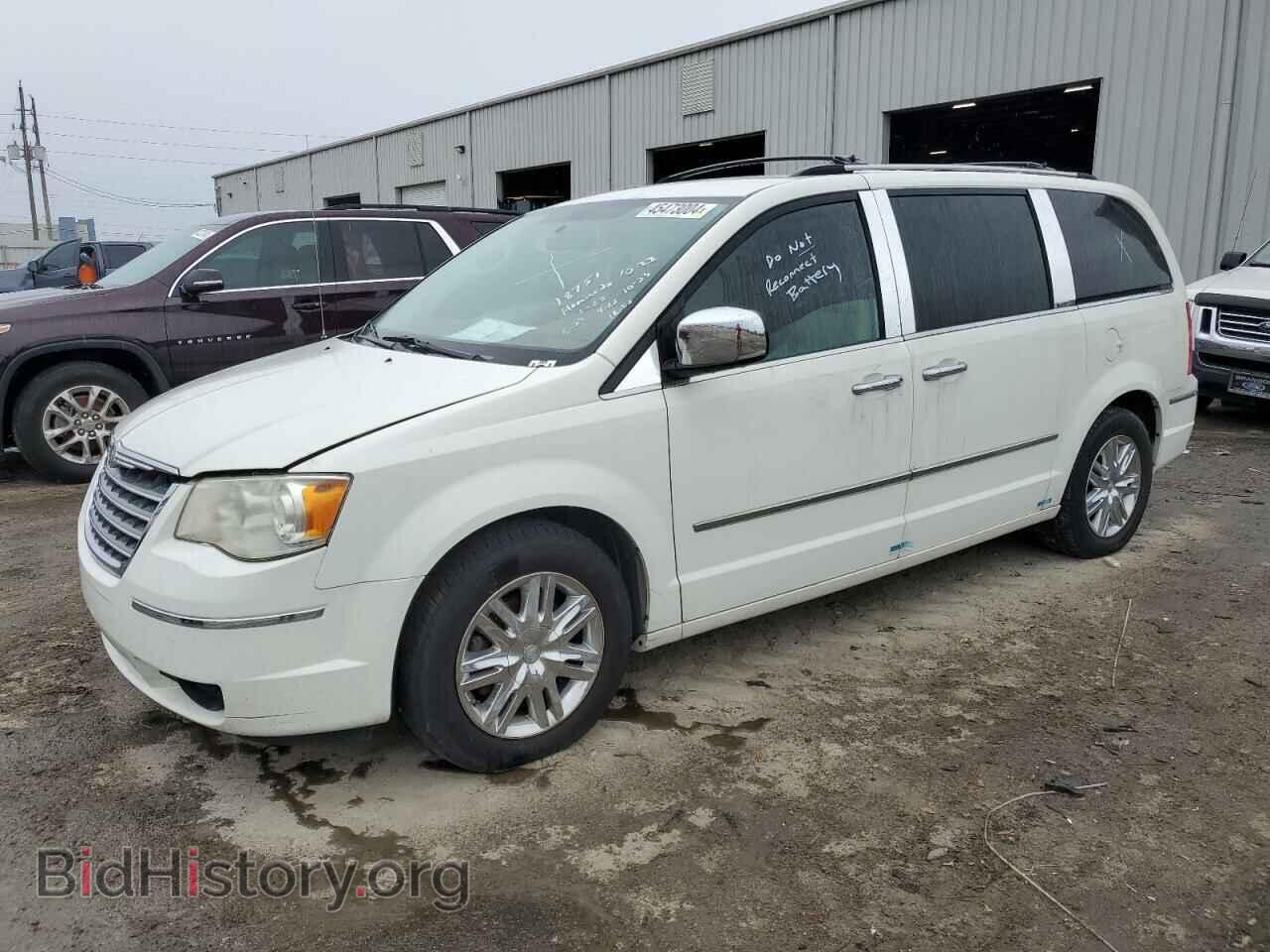 Photo 2A4RR6DX8AR215411 - CHRYSLER MINIVAN 2010