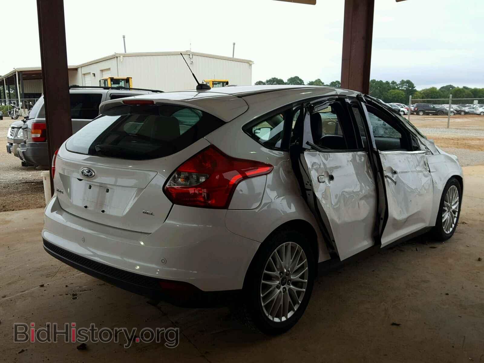 2012 Ford FOCUS (VIN 1FAHP3M20CL212899) — фото 4 из 10