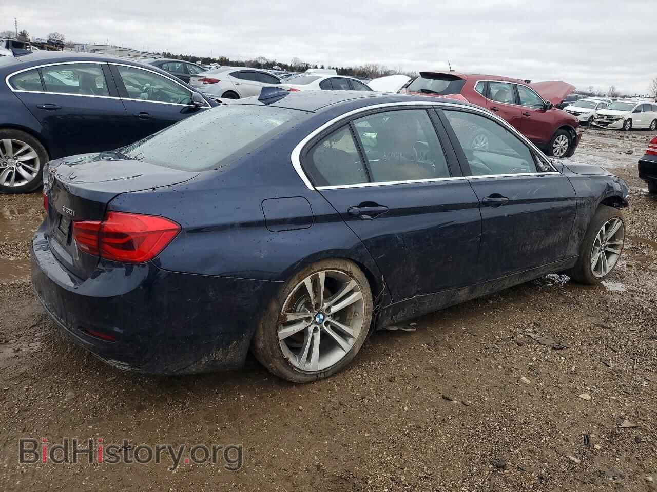 2017 BMW 3 SERIES - VIN: WBA8D9C30HA011102 - Фото 3
