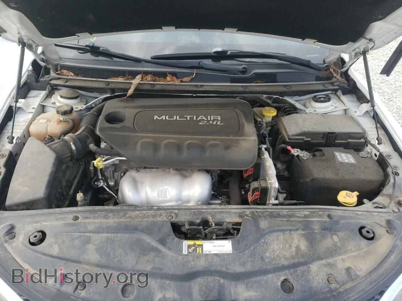2016 CHRYSLER 200 - VIN: 1C3CCCAB9GN166072 - Фото 7