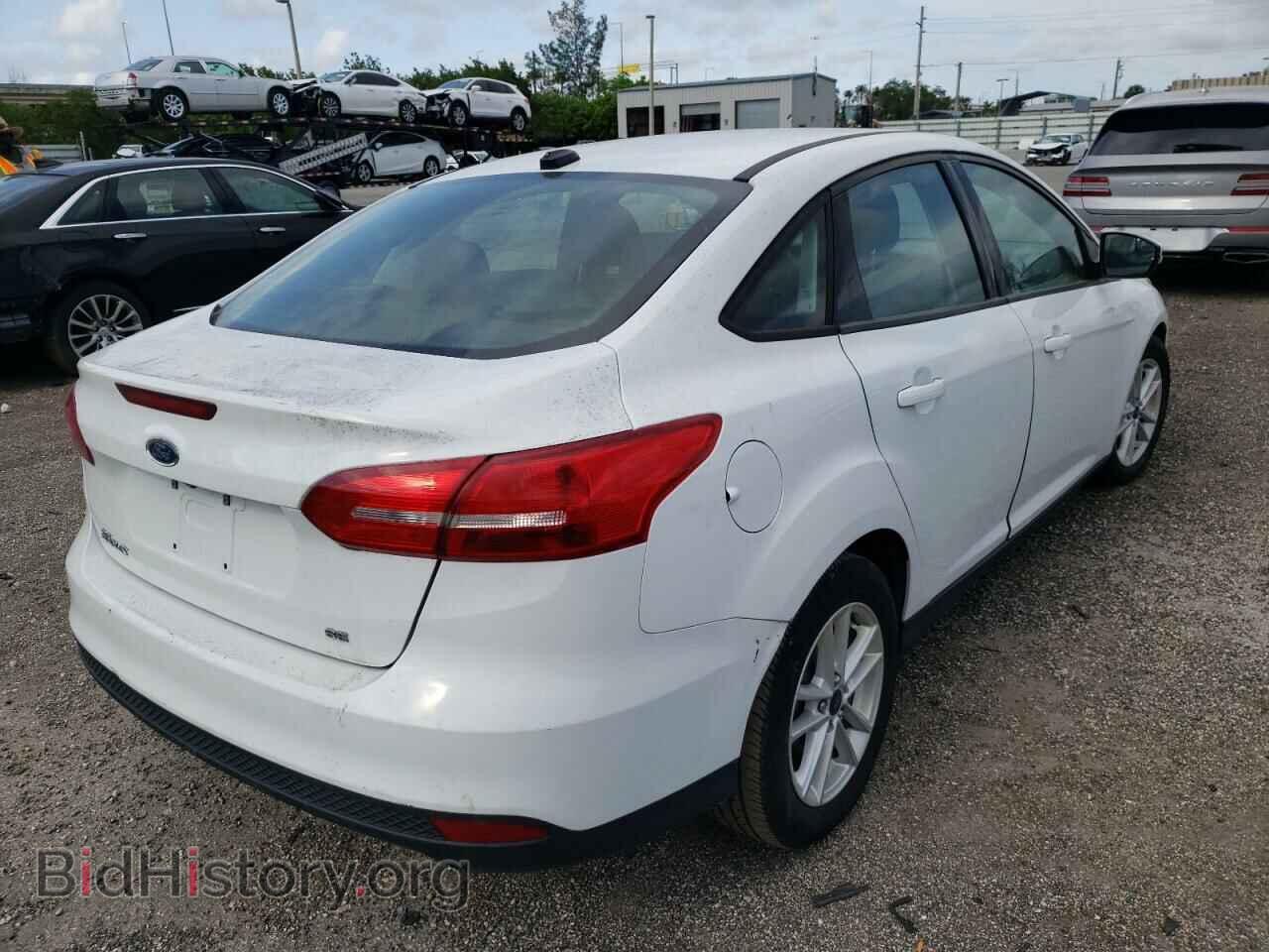 2017 FORD FOCUS - VIN: 1FADP3F22HL280074 - Photo 4